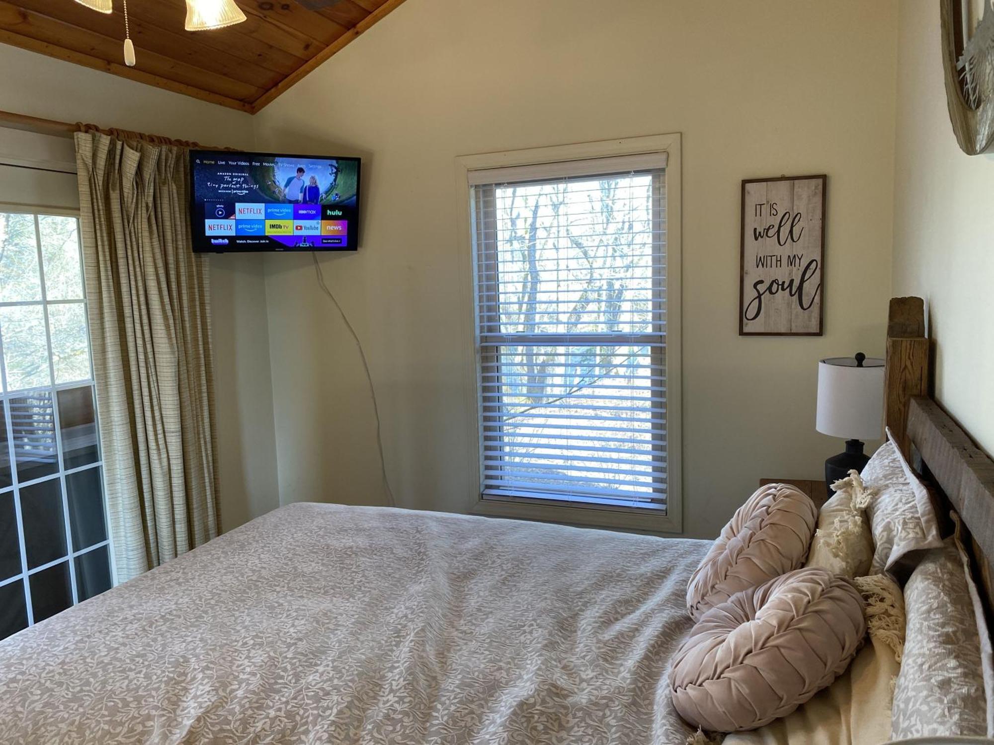 Gray'S Place On Cosby Creek - 2 Bedrooms, 2 Baths, Sleeps 6 Home Exterior photo