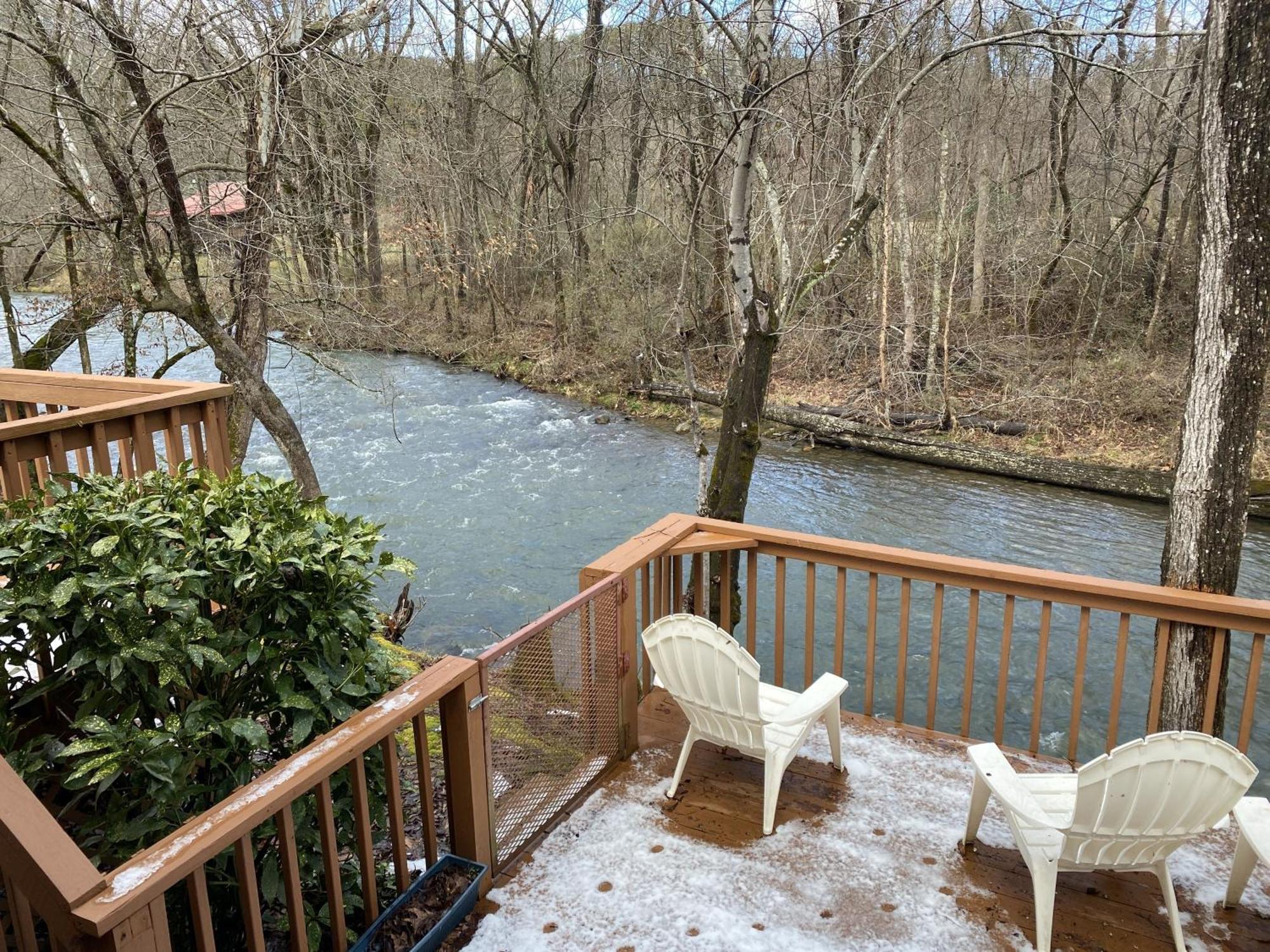 Gray'S Place On Cosby Creek - 2 Bedrooms, 2 Baths, Sleeps 6 Home Exterior photo